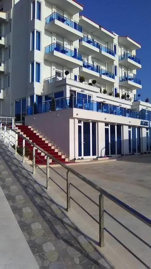 Aler Holiday Inn Saranda Extérieur photo