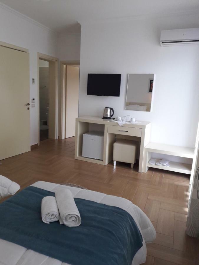 Aler Holiday Inn Saranda Chambre photo
